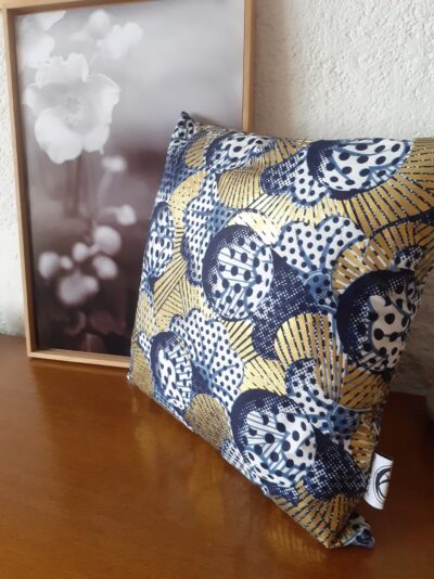 coussin wax fleurs de mariage doré